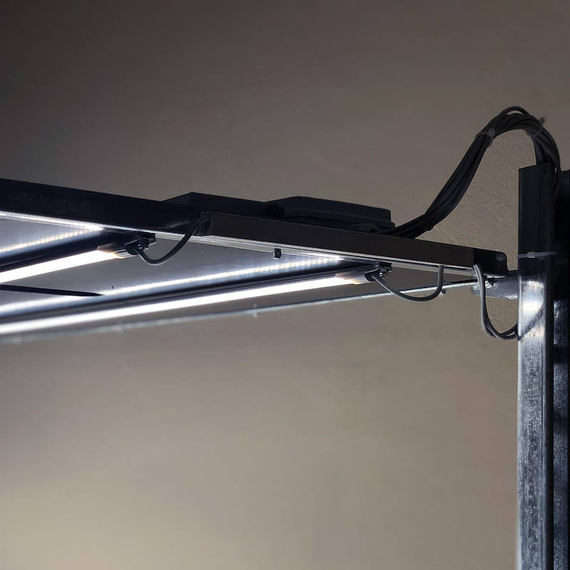 Carrello DC con kit luci led per GERMINAZIONE E INNESTO