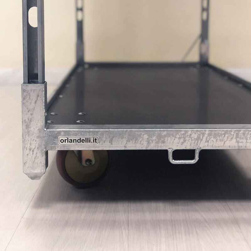 Carrello DC con kit luci led per MICROGREENS