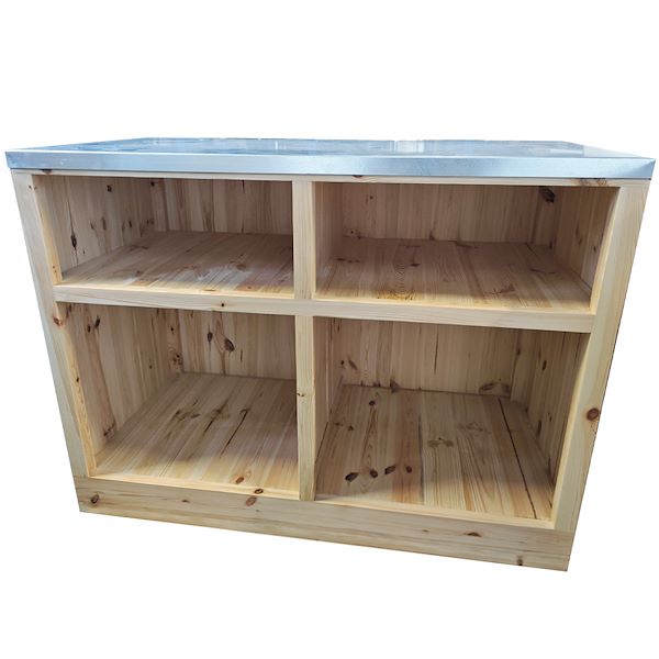 Banco in legno naturale e top in lamiera zincata