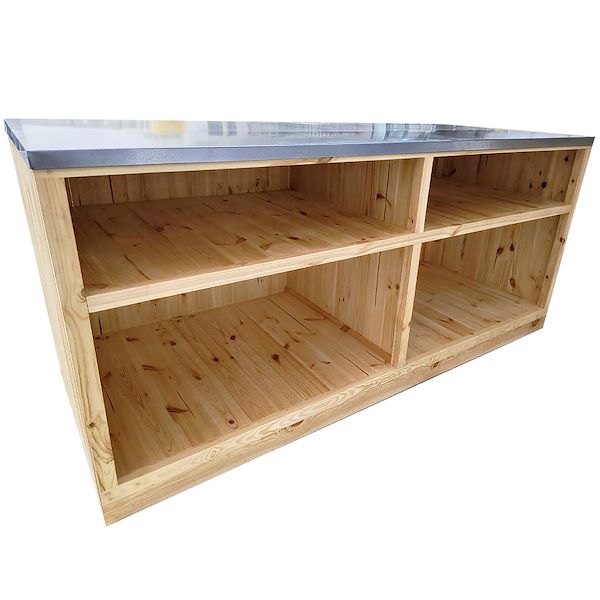 Mostrador de madera natural y superficie de chapa metálica galvanizada