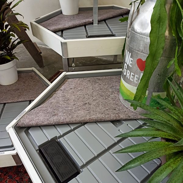 Sechseckiger Holztisch Linie Amor