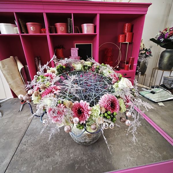 Orlandelli presents the new shopfitting concept for the wrapping area of plants and flowers