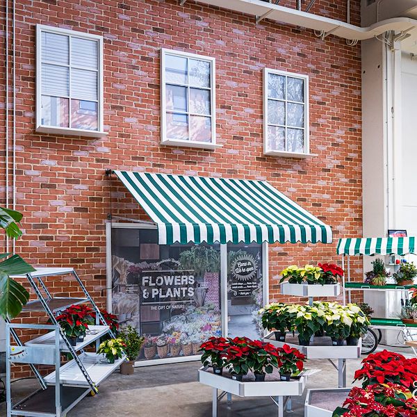 Organizzazione Orlandelli presenta un nuevo concepto de mobiliario para el área de empaquetado de plantas y flores