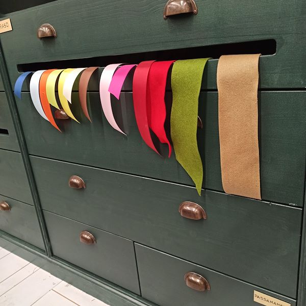 Orlandelli presents the new shopfitting concept for the wrapping area of plants and flowers