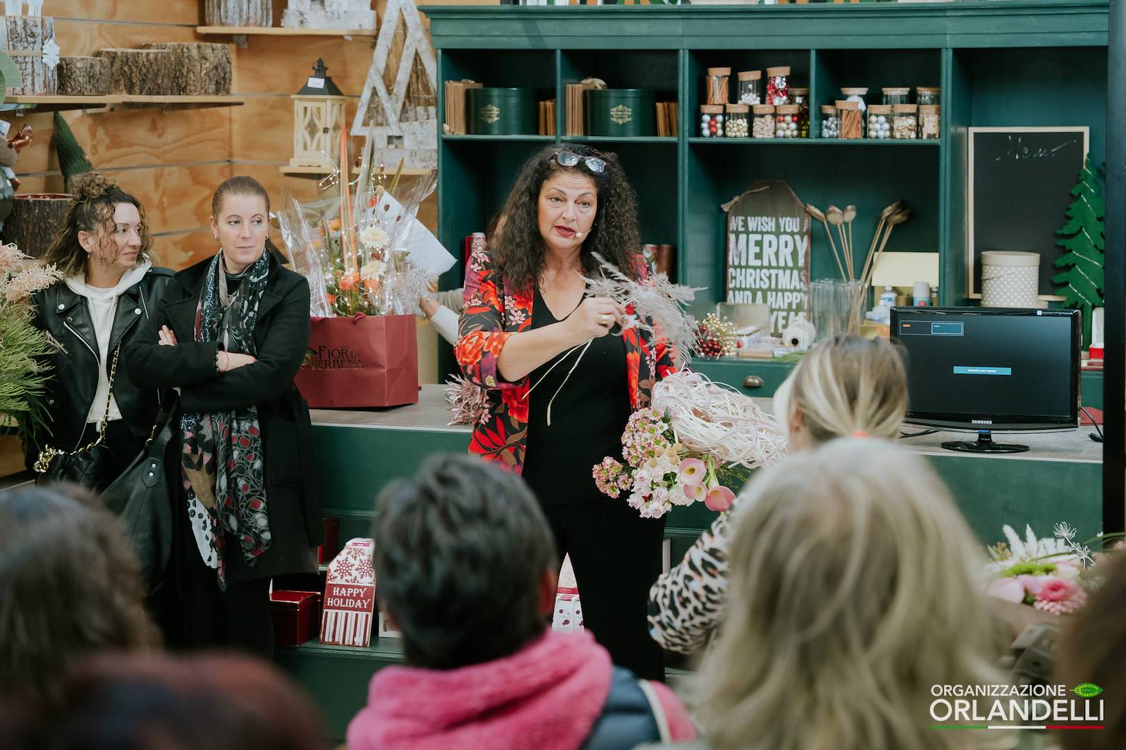 Orlandelli presents the new shopfitting concept for the wrapping area of plants and flowers