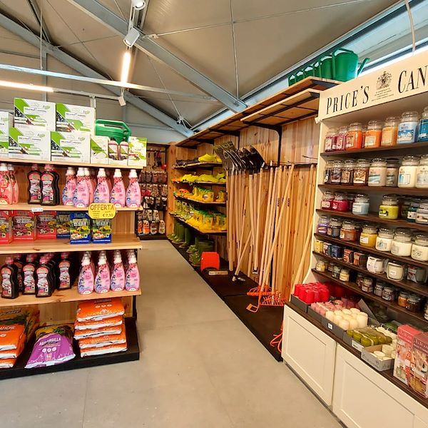 The Garden Center Il Tulipano Gets a Stylish Makeover