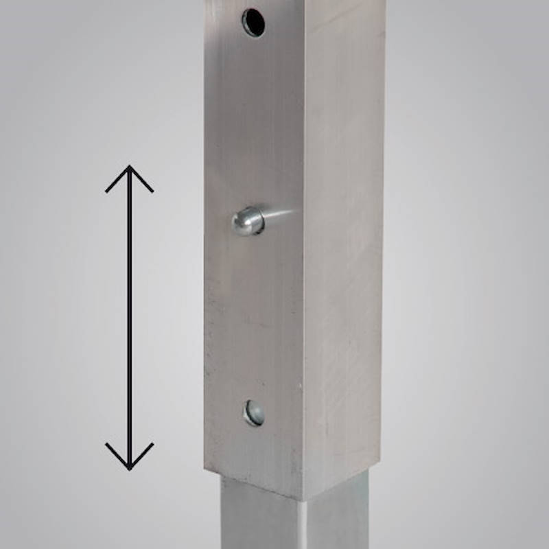 Mesa en aluminio con 3 estantes