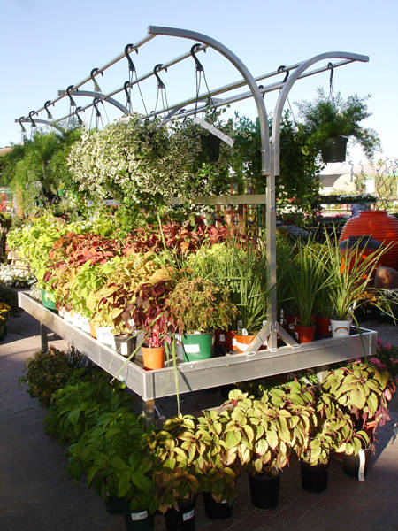 Mesquite Valley Growers Nursery - Self Watering Tables