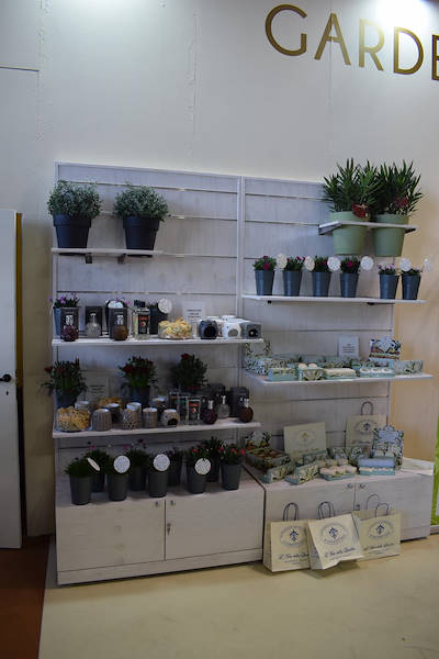 Garden Center New Trend