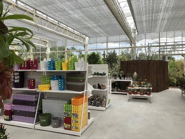 Erika Vivai           مظهر جديد لـ