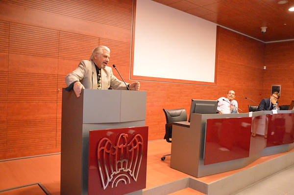 Gallery Robert F. Zurel