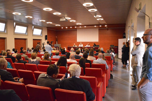 Gallery Robert F. Zurel