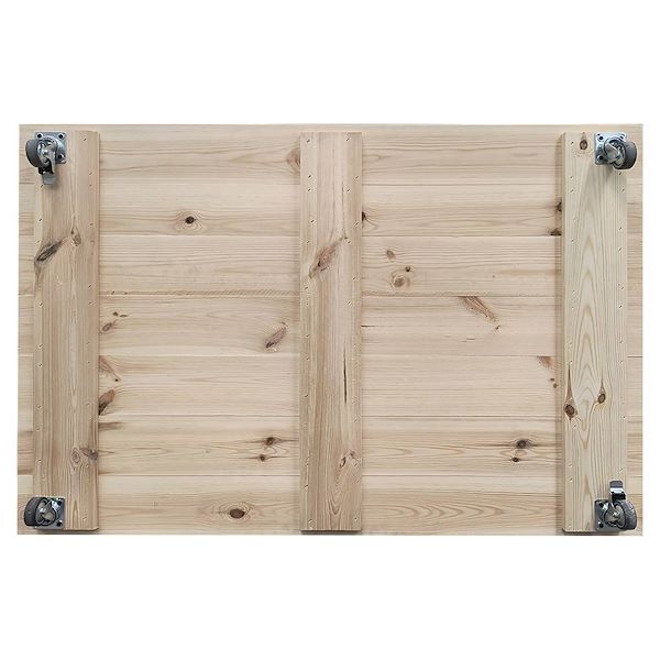 Trittbrett aus Naturholz auf Rädern