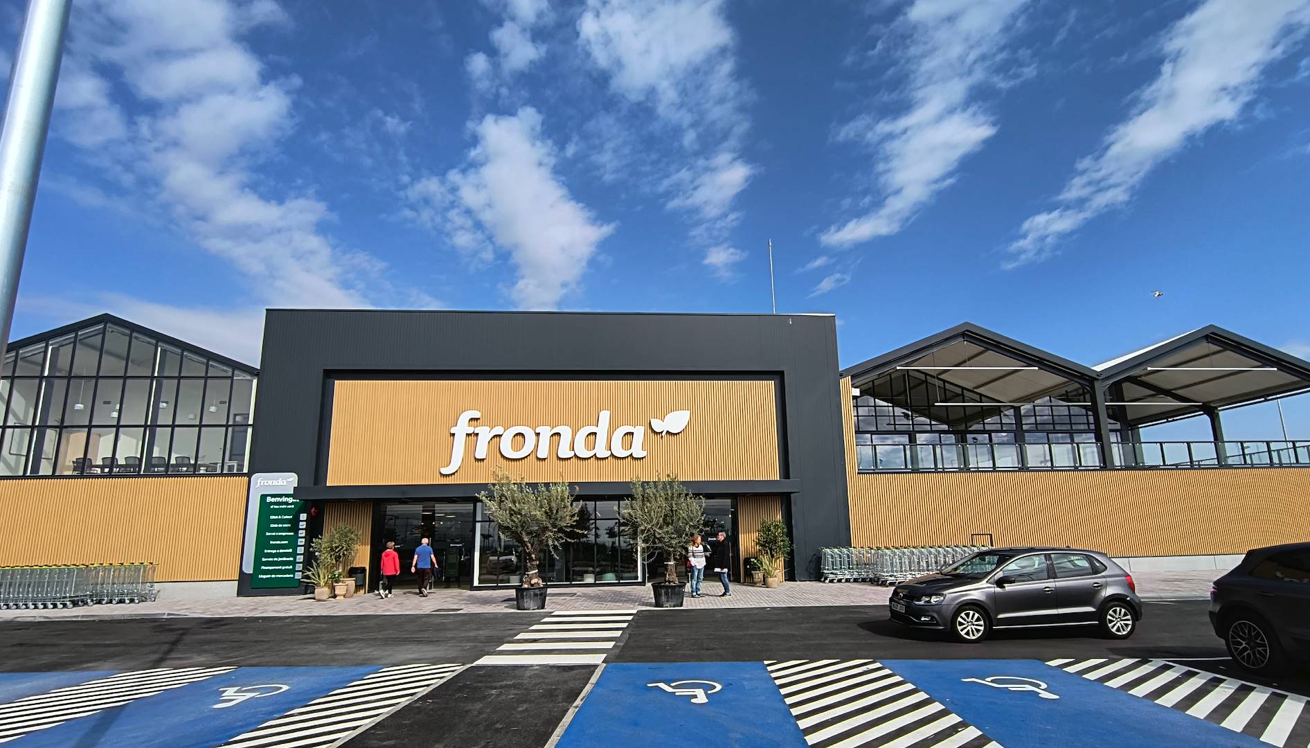 Fronda inaugura il nuovo Garden Center a Barcellona