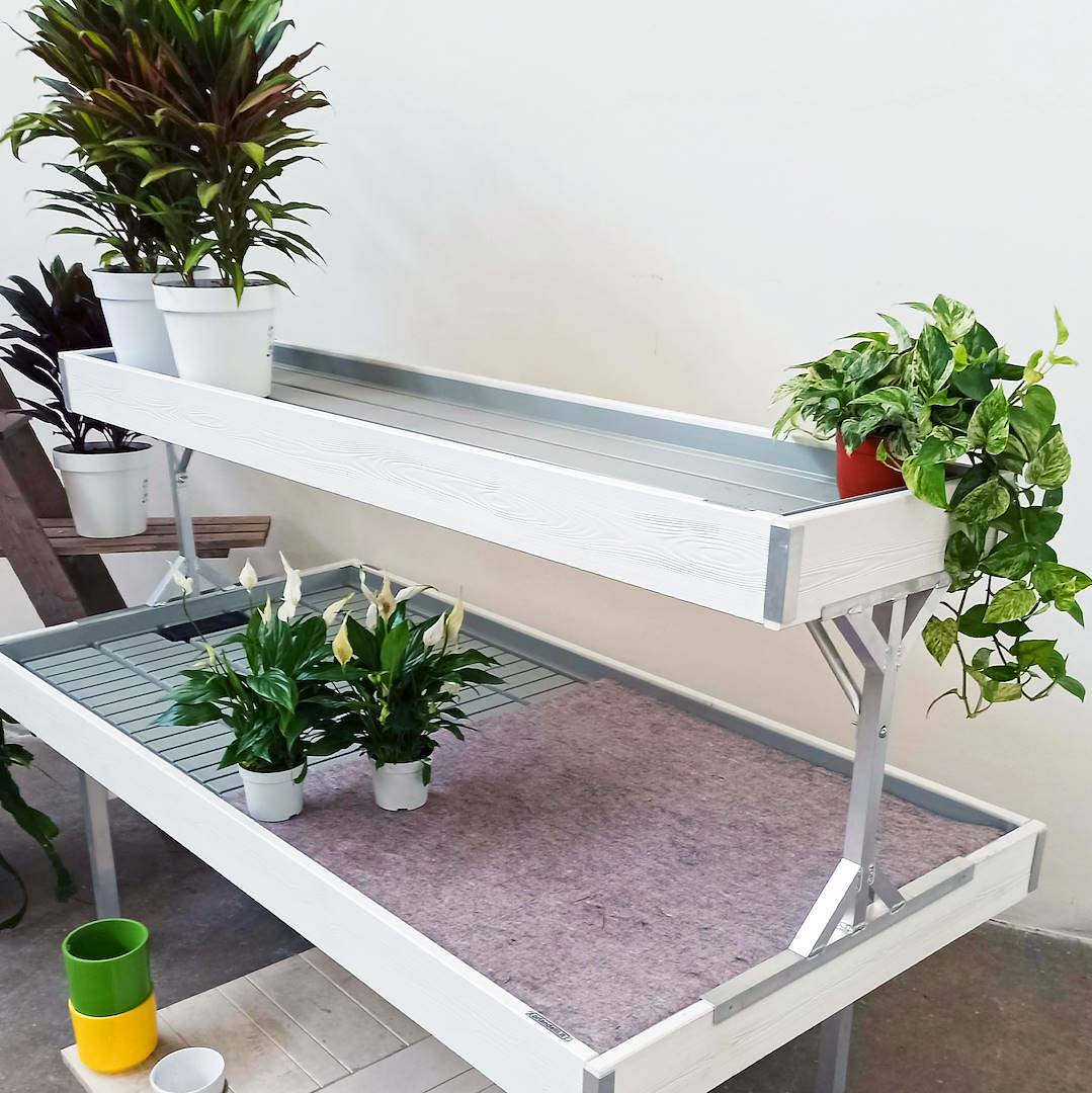 Erhobener Holztisch Linie AMOR