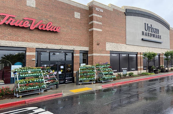 بواسطة أورلانديلي  Urban Hardware   التصميم الجديد لـ