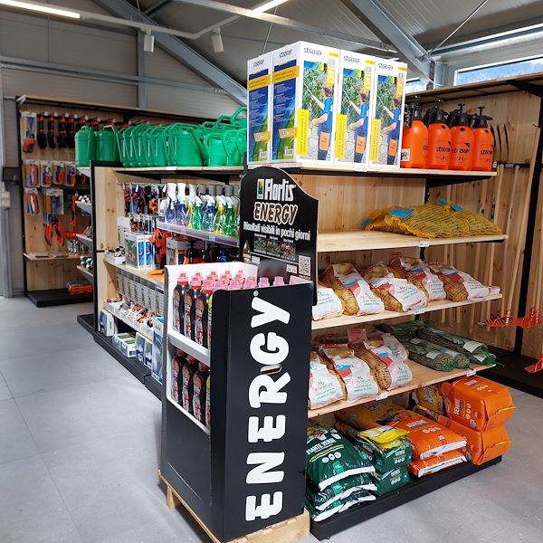 La Inauguración - El Centro de Jardinería Il Tulipano